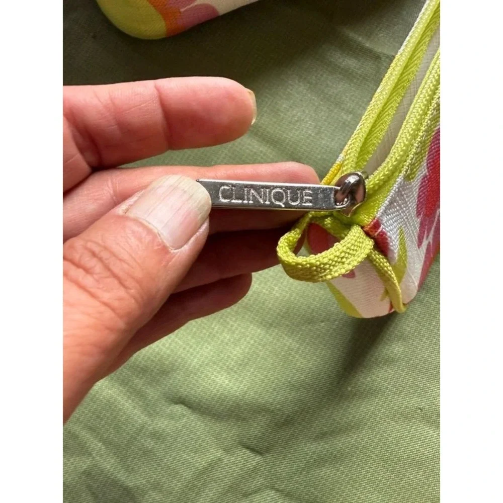 N/A pink pencil